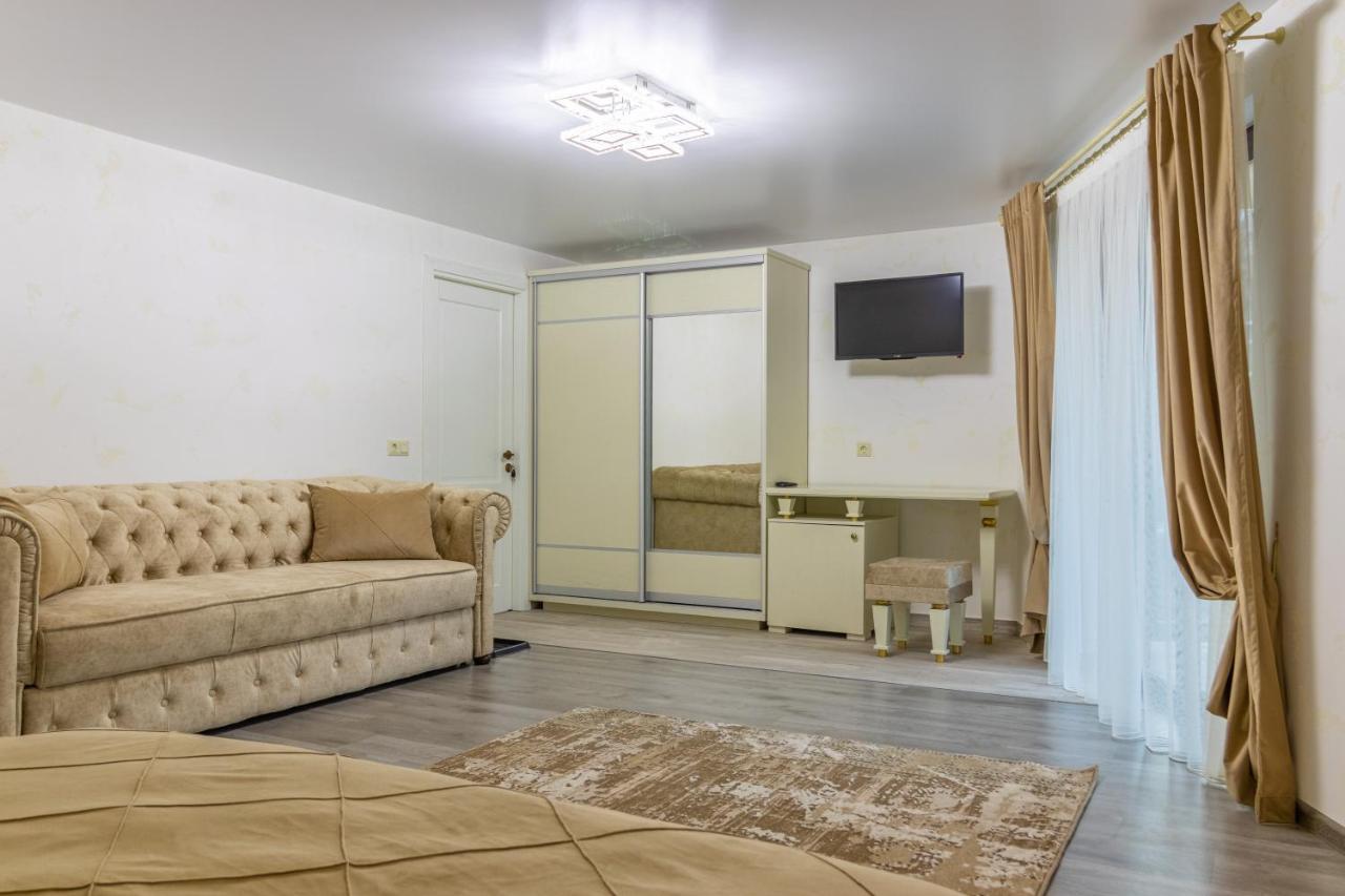 Guest House Turda Bukovel Luaran gambar