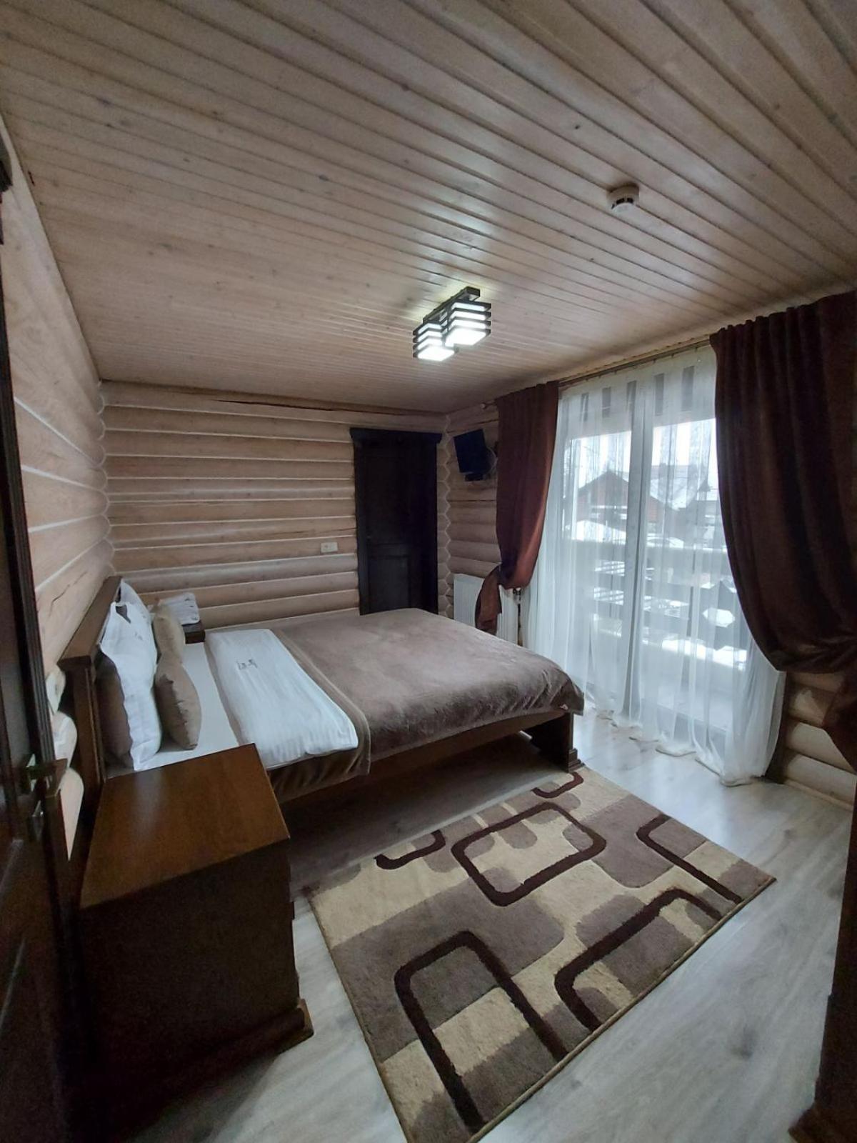 Guest House Turda Bukovel Luaran gambar